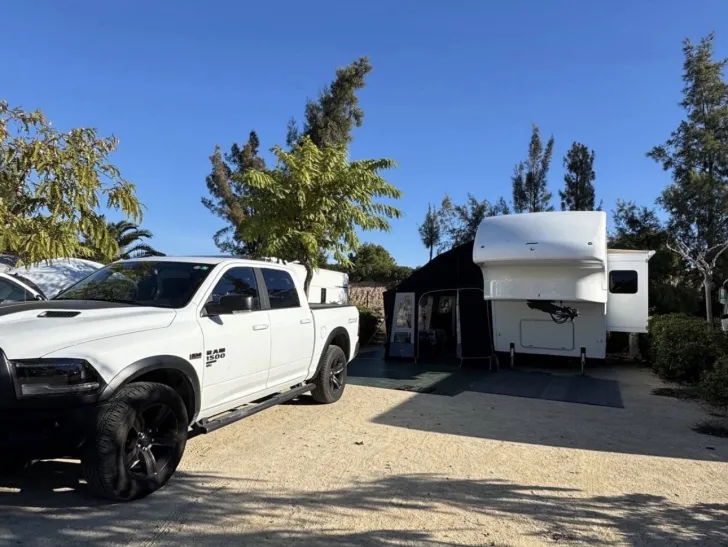 Fahrzeugbild Fifth Wheel Tourers Celtic Rambler Komplettgespann inkl. RAM 1500 #1