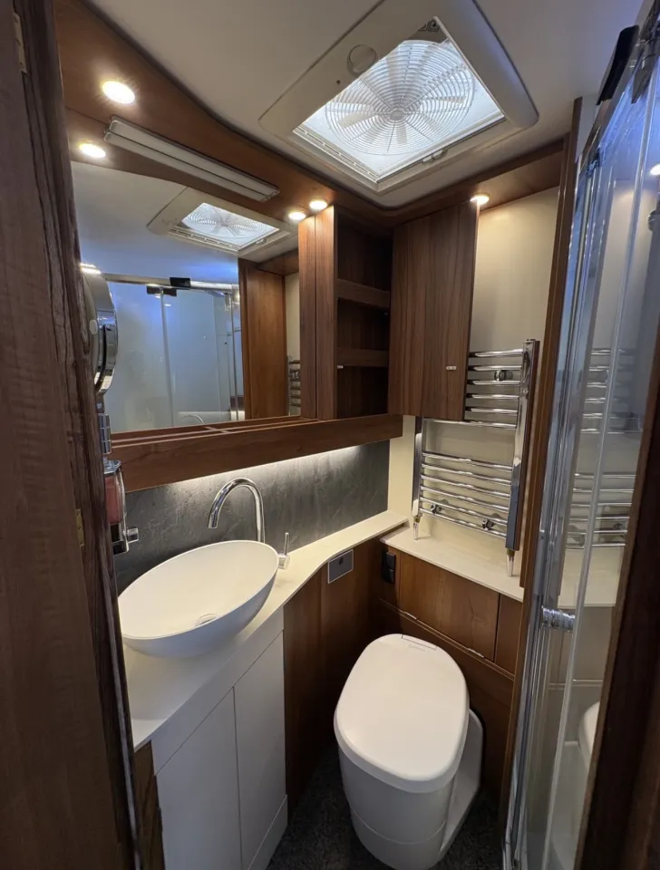 Fahrzeugbild Fifth Wheel Tourers Celtic Rambler Komplettgespann inkl. RAM 1500 #6