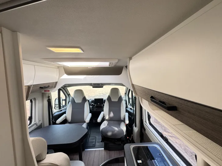 Fahrzeugbild VanTourer Comfort 600 D #5