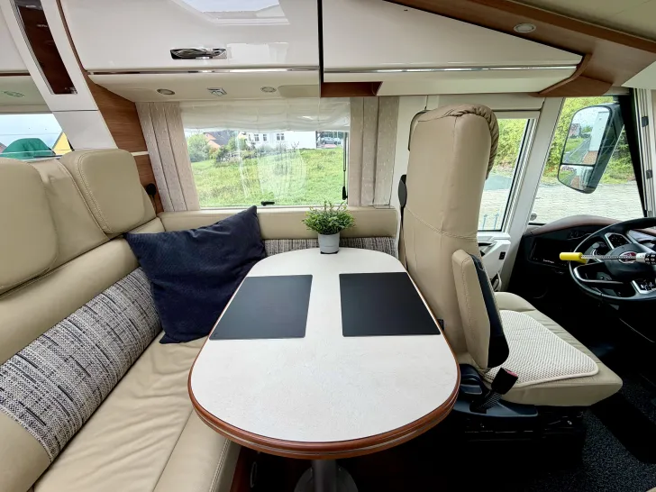 Fahrzeugbild Carthago chic c-line I 5.0 QB wie neu #9