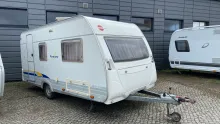 Schräg Vorne Bürstner Ventana 410 TS