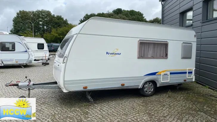 Seitlich Bürstner Ventana 410 TS