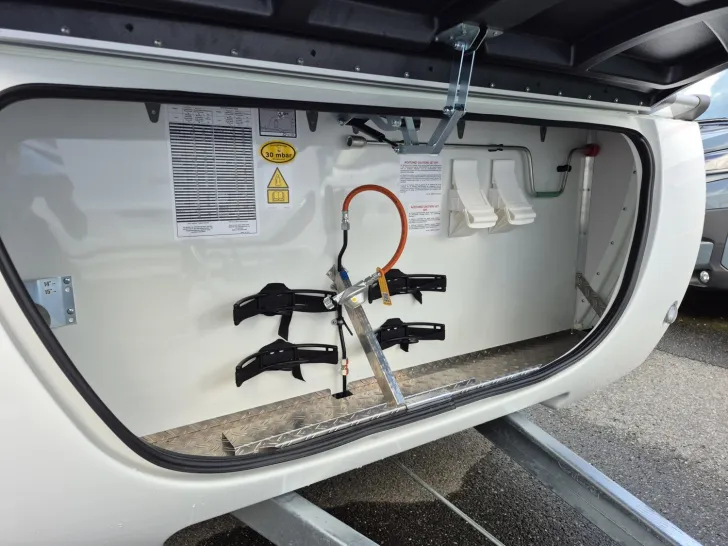 Fahrzeugbild Hymer Eriba Eriba Feeling 425 /Schlafdach/Ambiente XL #8