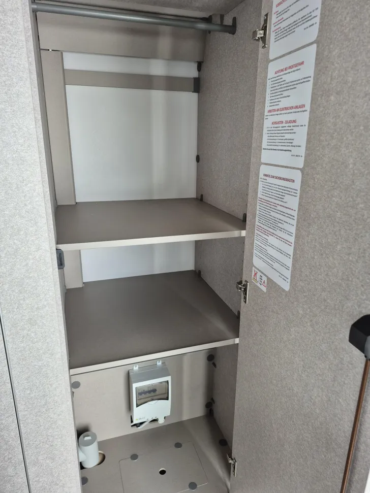Fahrzeugbild Hymer Eriba Eriba Feeling 425 /Schlafdach/Ambiente XL #24