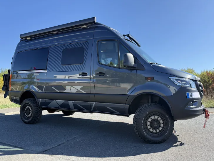 Fahrzeugbild Hymer Camper Van GRAND CANYON S 600 CROSSOVER TRAUM UMBAU Max. Höherlegung #1