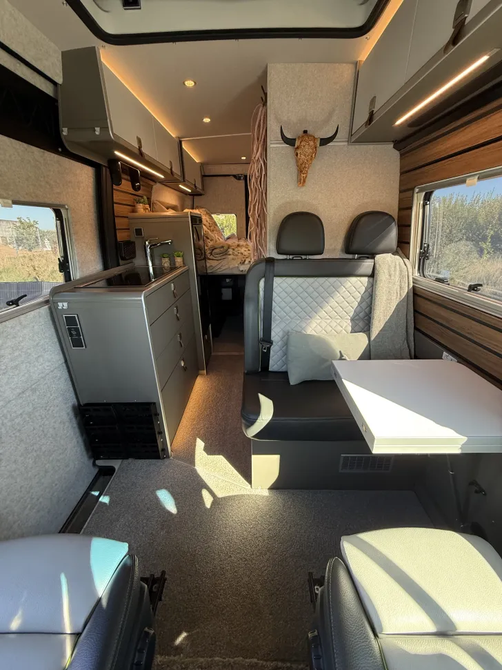 Fahrzeugbild Hymer Camper Van GRAND CANYON S 600 CROSSOVER TRAUM UMBAU Max. Höherlegung #7