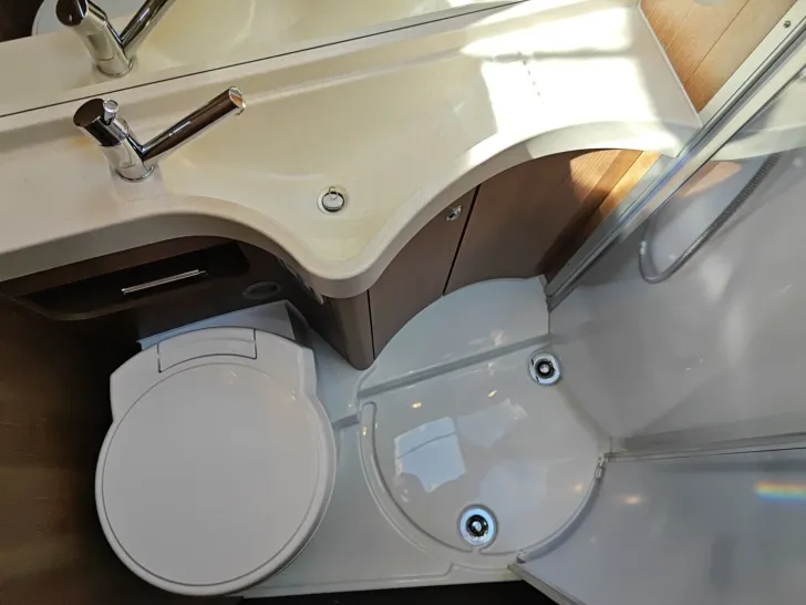 Fahrzeugbild Carthago C1-tourer T 143 KB LE comfort Fiat #15