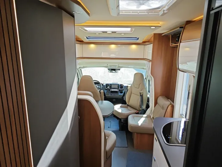 Fahrzeugbild Carthago C1-tourer T 143 KB LE comfort Fiat #17