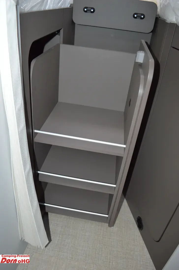 Fahrzeugbild Bürstner B66 690 TD Sunroof #16