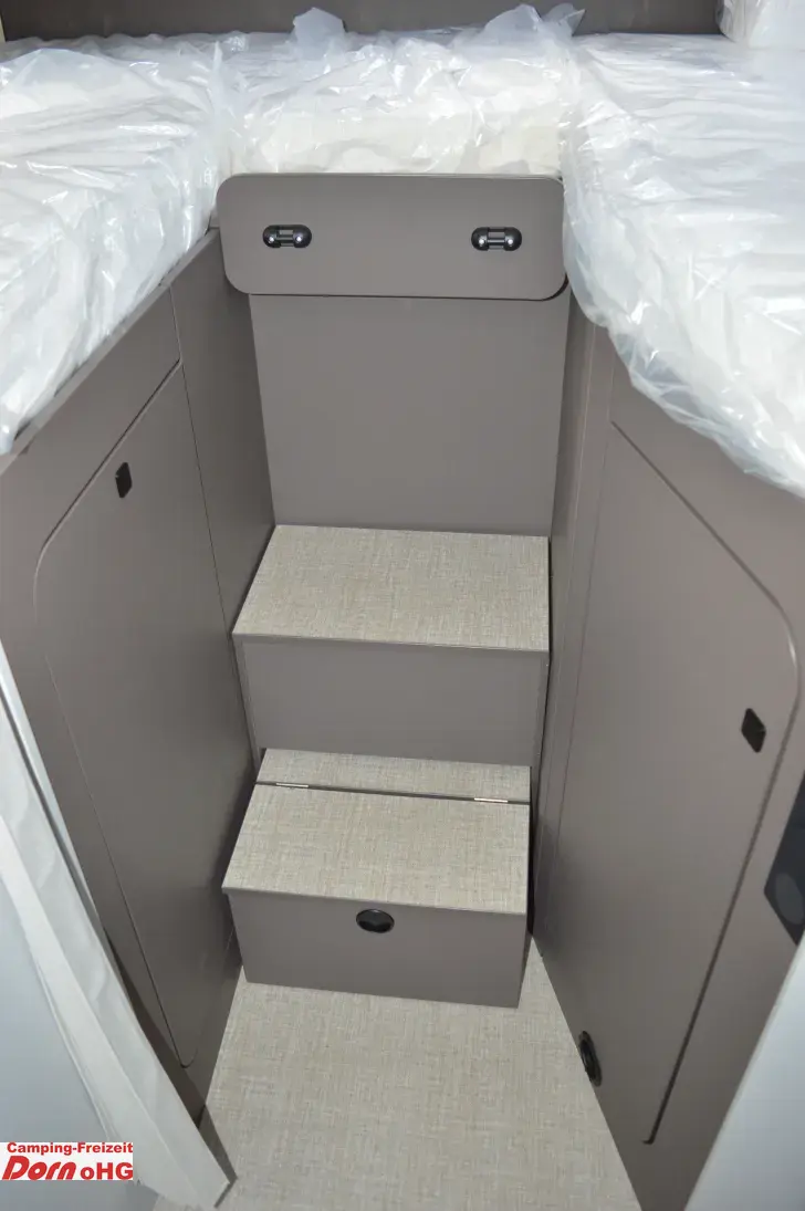 Fahrzeugbild Bürstner B66 690 TD Sunroof #17