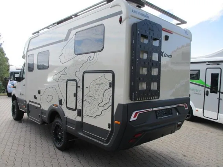 Fahrzeugbild Eura Mobil Xtura XT 686 EF Sofort verfügbar #4