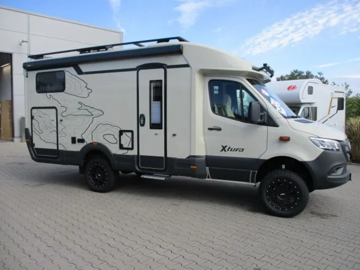 Fahrzeugbild Eura Mobil Xtura XT 686 EF Sofort verfügbar #6