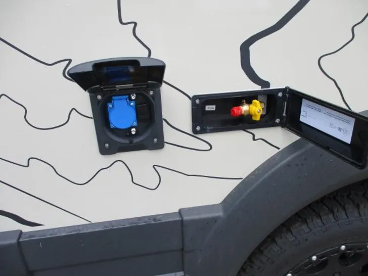 Fahrzeugbild Eura Mobil Xtura XT 686 EF Sofort verfügbar #10