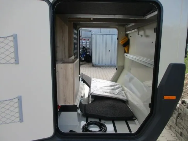 Fahrzeugbild Eura Mobil Xtura XT 686 EF Sofort verfügbar #16