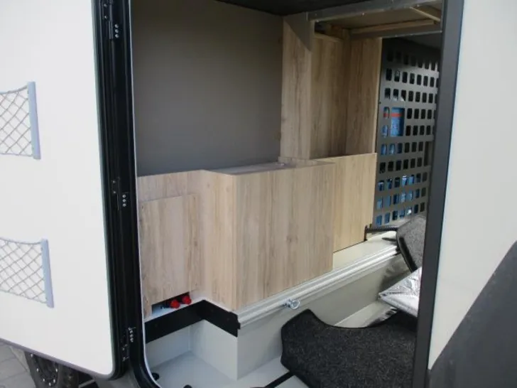 Fahrzeugbild Eura Mobil Xtura XT 686 EF Sofort verfügbar #37