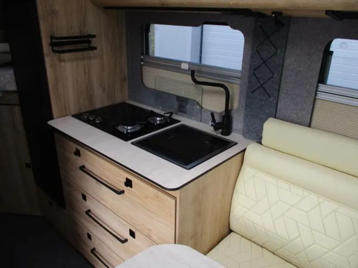 Fahrzeugbild Eura Mobil Xtura XT 686 EF Sofort verfügbar #38