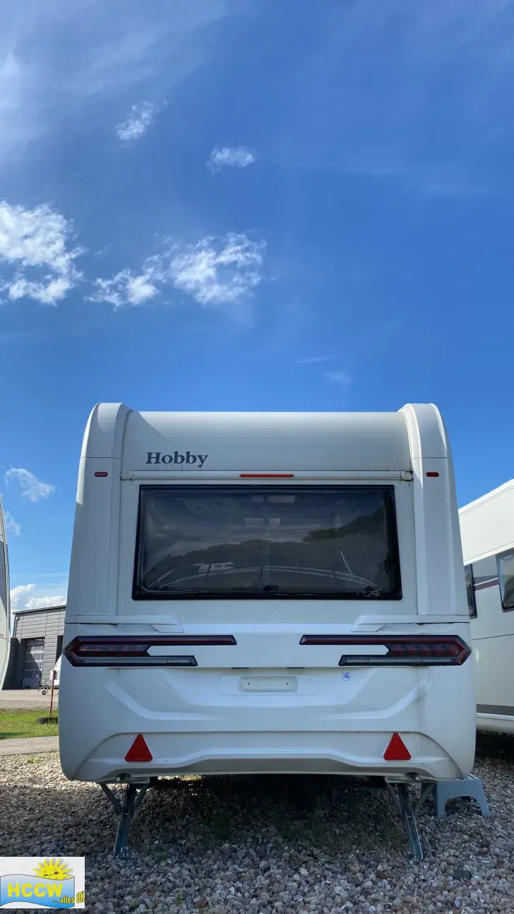 Frontal Hinten Hobby OnTour 460 DL Weekly-Deal Hausmesse