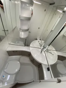 Toilette Hobby OnTour 460 DL Weekly-Deal Hausmesse