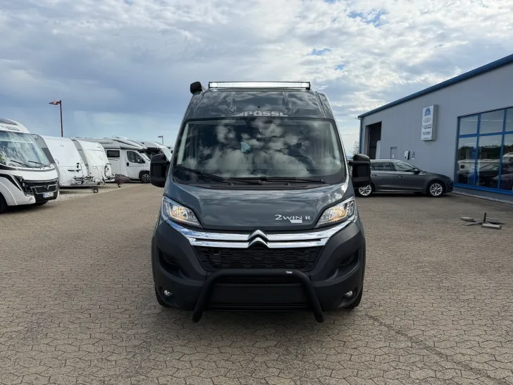 Fahrzeugbild Pössl 2 win plus S - Lightbar - Frontbügel - Solar #4