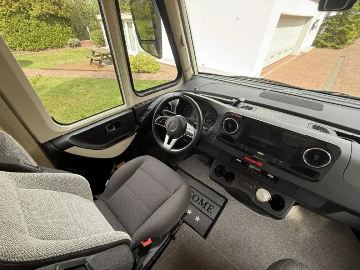 Fahrzeugbild Hymer B-Klasse MC I 550 fast wie neu #6