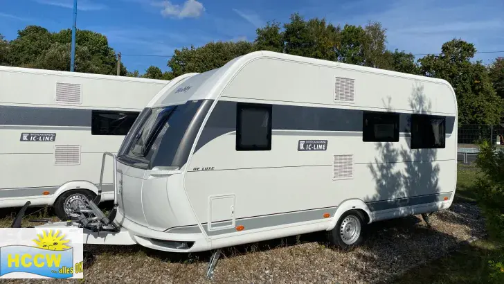 Seitlich Hobby De Luxe 460 UFe IC-Line inkl. Mover & ETS
