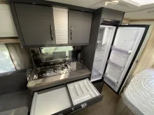 Küchen Hobby De Luxe 460 UFe IC-Line inkl. Mover & ETS