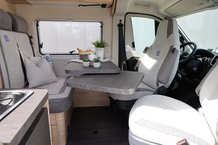 Fahrzeugbild Knaus BoxLife Pro 630 FREEWAY 60 Years 180 PS | Autom. | viele Extras #6
