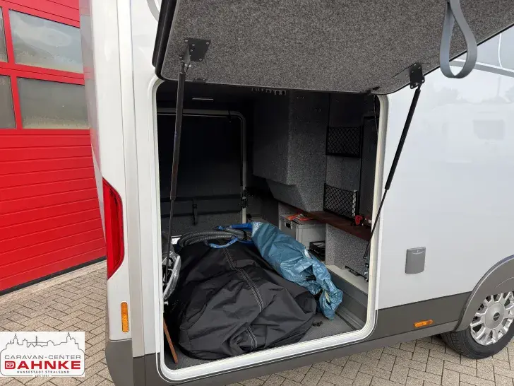 Fahrzeugbild Carthago chic s-plus I 55 XL Klima, Hubstützen, AHK, Sat #6