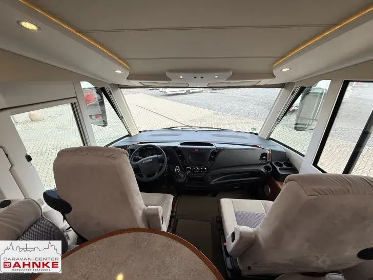 Fahrzeugbild Carthago chic s-plus I 55 XL Klima, Hubstützen, AHK, Sat #10