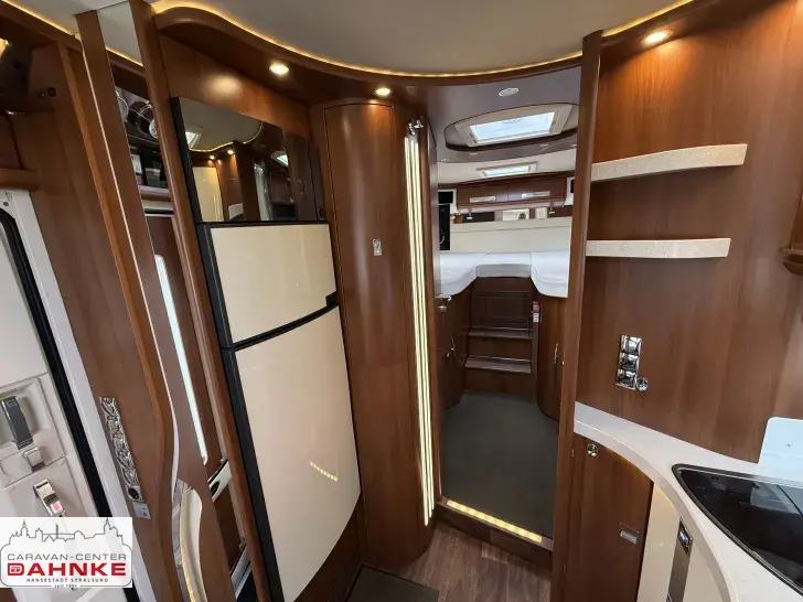 Fahrzeugbild Carthago chic s-plus I 55 XL Klima, Hubstützen, AHK, Sat #13