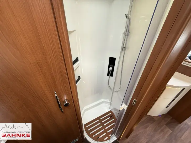 Fahrzeugbild Carthago chic s-plus I 55 XL Klima, Hubstützen, AHK, Sat #15