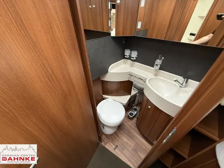 Fahrzeugbild Carthago chic s-plus I 55 XL Klima, Hubstützen, AHK, Sat #16