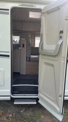 Fahrzeugbild Knaus L!VE I 700 MEG #10