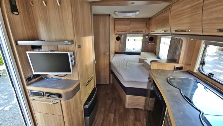 Fahrzeugbild Hymer Eriba Nova GL 465 #10