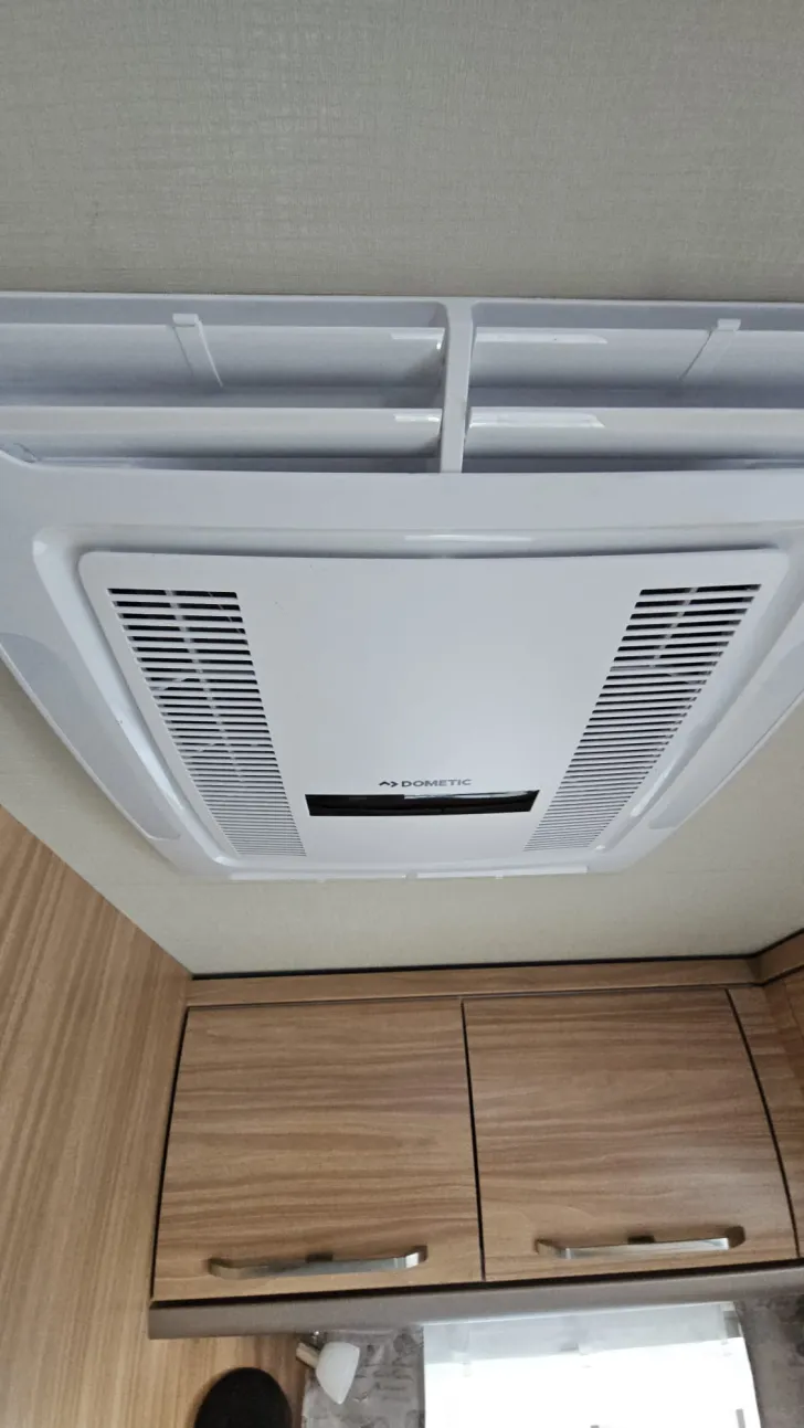 Fahrzeugbild Hymer Eriba Nova GL 465 #13