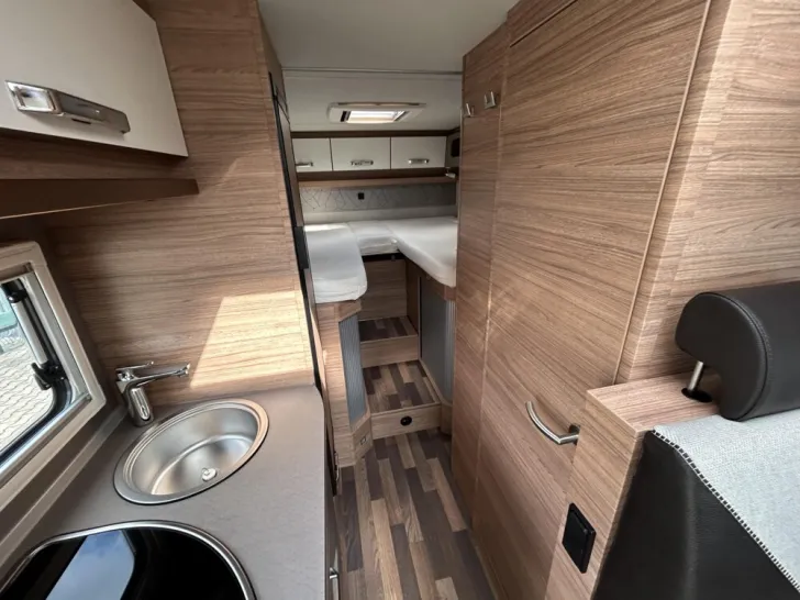 Fahrzeugbild Weinsberg CaraCompact EDITION PEPPER 600 MEG #9