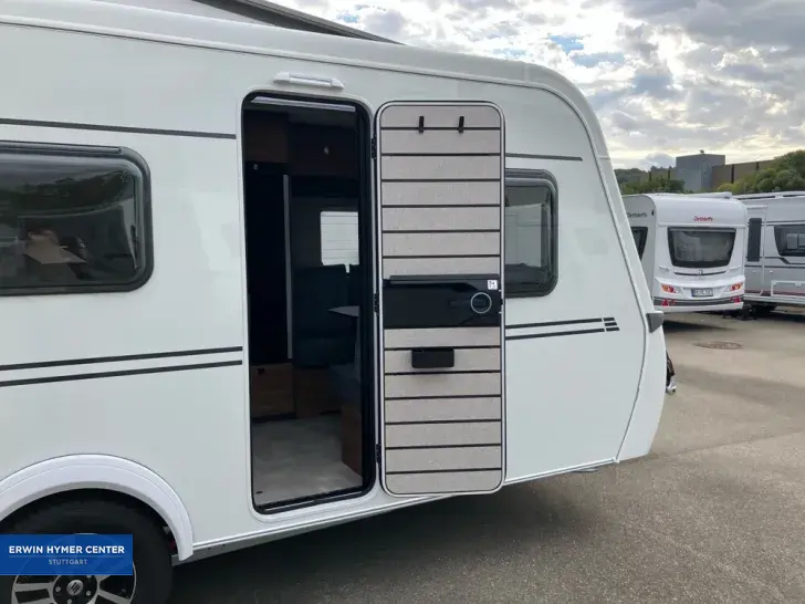 Fahrzeugbild Hymer Eriba Nova 495 #9