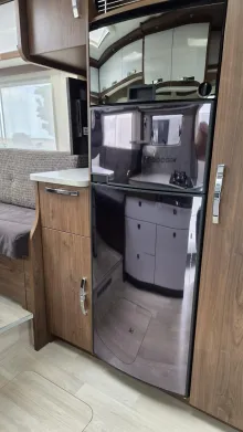 Fahrzeugbild Frankia I 7400 Plus #10