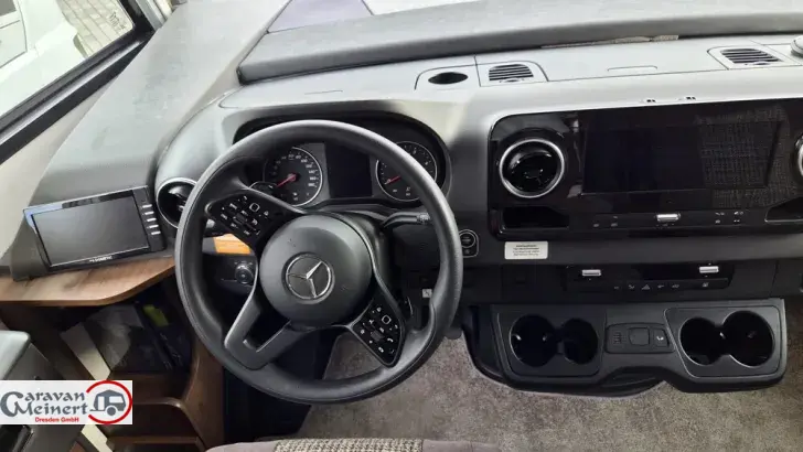 Fahrzeugbild Frankia I 7400 Plus #13