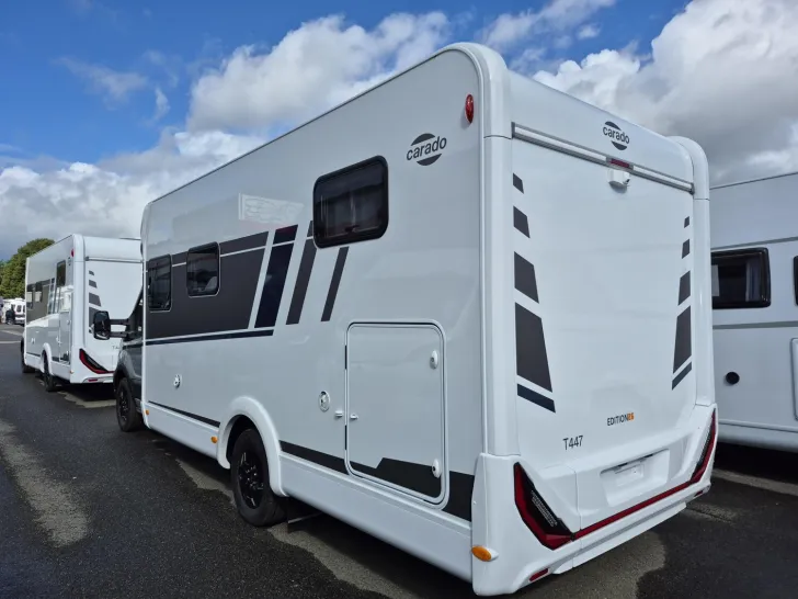 Fahrzeugbild Carado Edition26 T Ford 447 Solar/markise #4