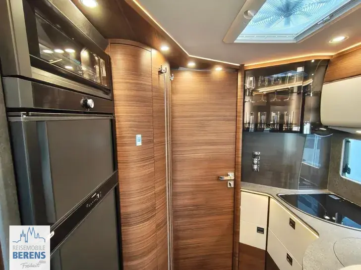 Fahrzeugbild Carthago chic c-line I 4.9 LE L Mercedes #19
