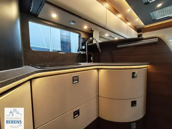 Fahrzeugbild Carthago chic c-line I 4.9 LE L Mercedes #24