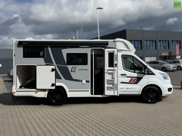 Fahrzeugbild Challenger Teilintegriert S Graphite Edition S217 Arctic 27 #7