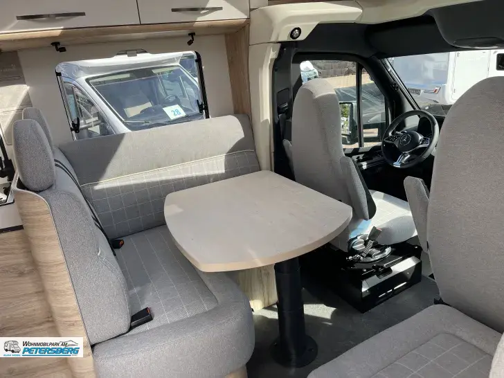 Fahrzeugbild Eura Mobil Profila T 726 EB 170 PS * Automatik * Mercedes #8