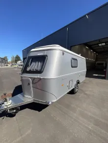 Fahrzeugbild Hymer Eriba Eriba Touring 530 Silver Edition, Mover, Autark #3