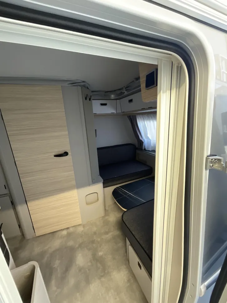 Fahrzeugbild Hymer Eriba Eriba Touring 530 Silver Edition, Mover, Autark #4