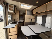 Fahrzeugbild Weinsberg CaraCompact EDITION PEPPER 600 MF 2027, AHK, Rahmenfenster #11