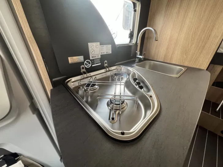 Fahrzeugbild Knaus Sky Wave 60 YEARS 650 MEG Miet-Fz. #12