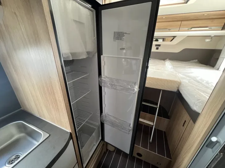 Fahrzeugbild Knaus Sky Wave 60 YEARS 650 MEG Miet-Fz. #17