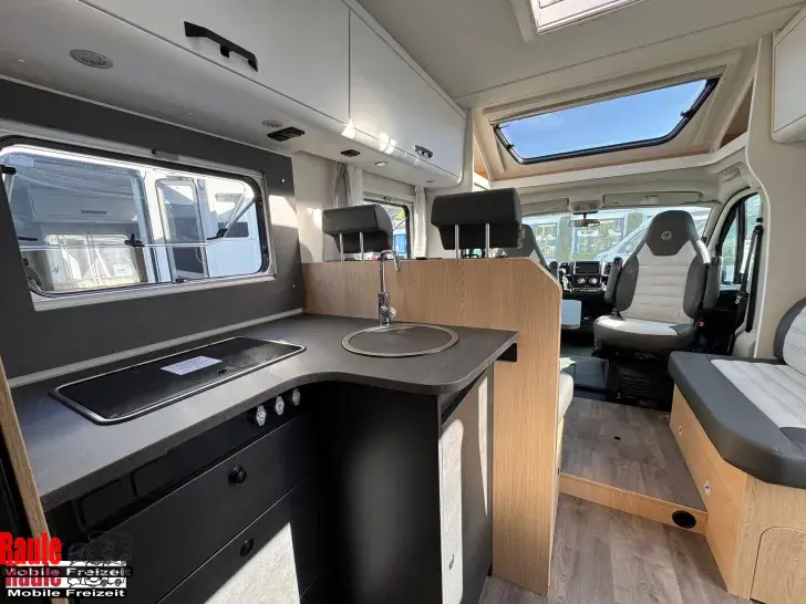 Fahrzeugbild Sunlight T 67 Adv. ohne Hubbett, mit Solar, Kamera #6